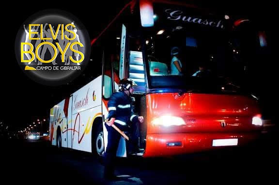 Autobús de solteras a punto de disfrutar de un Boys.