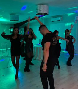 Despedida de chicas en Elvis Boys Sevilla